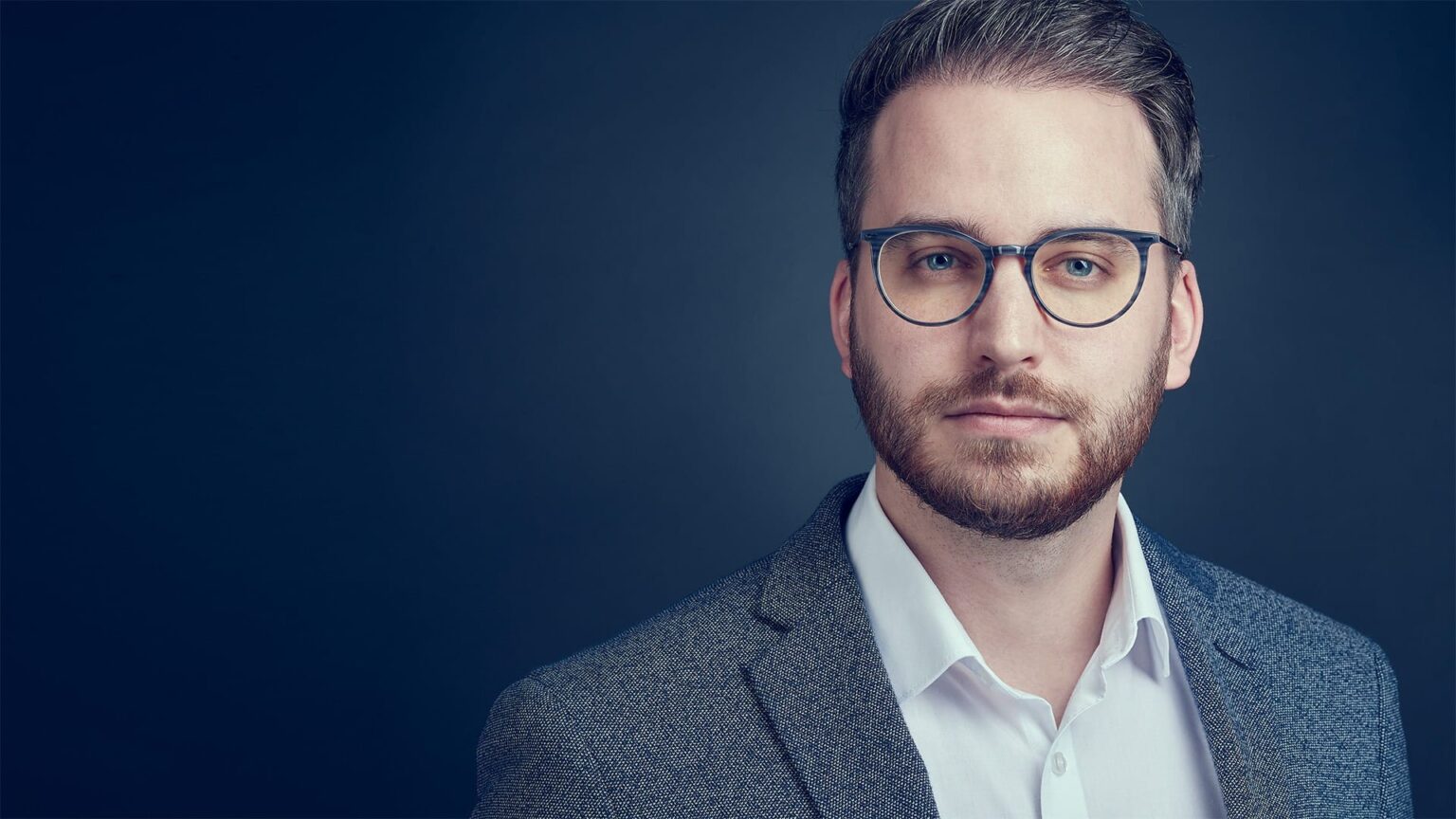 Jürgen Reinsch: Businessportraits & Bewerbungsbilder Fotograf | Freising München